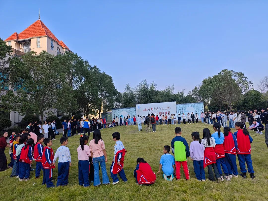 雙清區(qū)“愛心護(hù)航，助夢成長”